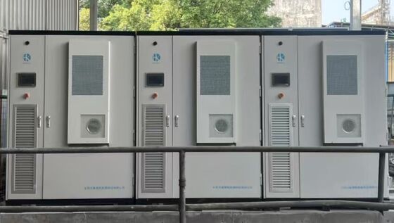 Προσαρμόσιμο εξωτερικό σύστημα αποθήκευσης ενέργειας μπαταρίας BESS ιδανικό για ανανεώσιμες πηγές ενέργειας