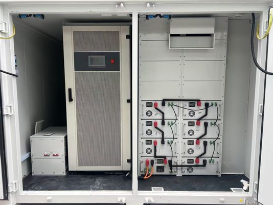 Σύστημα αποθήκευσης ενέργειας με μπαταρία BESS με χωρητικότητα που ποικίλλει ανάλογα με το μοντέλο και που τροφοδοτείται από τεχνολογία μπαταριών ιόντων λιθίου