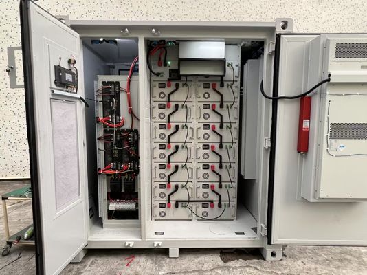 Τεχνολογία LiFePo4 για διάφορα μοντέλα βιομηχανικών και εμπορικών συστημάτων αποθήκευσης ενέργειας