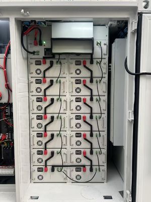Hvac BESS Μοντέλο Συστήματος Αποθήκευσης Ενέργειας μπαταρίας 51.2V 105AH Επαναστατική ισχύς 50-500KW Απόδοση
